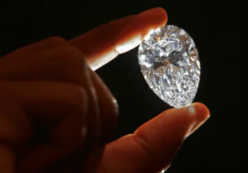 Diamond sourcing operations in Mumbai